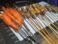 -喝丢一只鞋海鲜烧烤·海肠捞饭(东关街店)