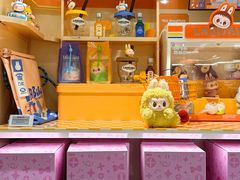 -泡泡玛特POPMART(世豪广场店)