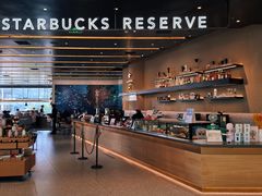 -星巴克臻选(上海合生汇1F店)