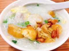 一品荔湾艇仔粥-银记肠粉店(南方医院店)