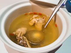 -翡翠小城·海鲜豆捞·广式点心(老佛爷店)