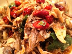 手撕卤鸡-东排食堂长沙小吃大排档(五一广场店)