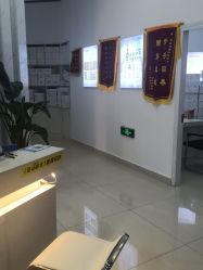 -痘敏医生专业祛痘·肌肤修复连锁