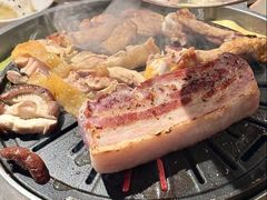 -炙城·韩式烤肉(南京东路店)