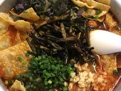 -丽丽三鲜螺蛳粉(田林路店)