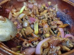 -胡须佬鸡煲四季火锅(龙珠大道店)