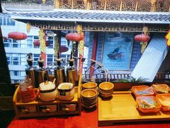 -快活林酸汤鱼鲜品火锅店(甲秀楼店)