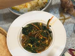-汗腾格里·风味餐厅(新疆驻京办店)