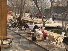 -春风习习