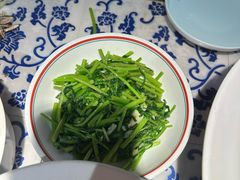 -川流不息·地道川菜·小龙虾(新松江路店)
