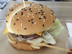 -牛纽塔·牛人堡(群众路店)