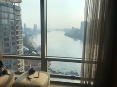 -上海外滩茂悦大酒店