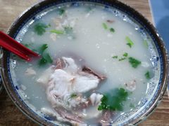 -吕记清真美食城(永兴服装街店)