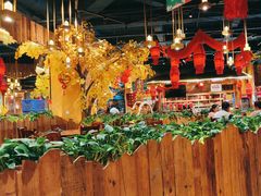 -老滇山寨•云南特色菜•地方菜•民族风情歌舞表演(金碧店)