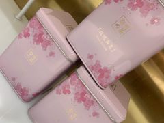 餐具摆设-奈雪的茶(新天地广场PRO店)