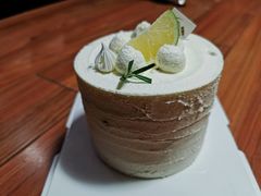 -山与蓝·轻糖鲜果蛋糕(勒泰店)