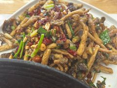 -百味地锅鸡(铜山路店)