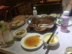 -一绪に寿喜烧自助(世茂广场店)