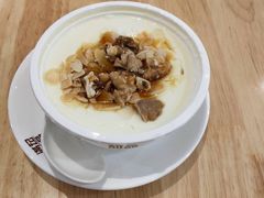 琥珀果仁双皮奶-满记甜品(王府井北京市百货大楼店)