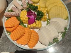 -德天肥牛海鲜火锅(城西银泰店)