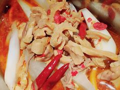 鲜牛杂鸳鸯锅-左庭右院鲜牛肉火锅(新梅广场店)