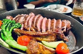 Australian Pureblood Tomahawk Steak