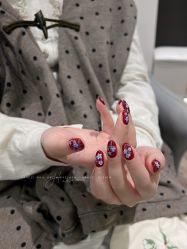 -花岐款式专研健康美甲沙龙