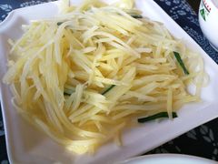 清炒土豆丝-临江餐馆二楼美食部落