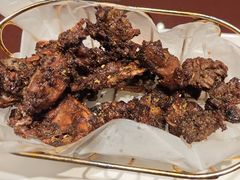 -三个大叔烤羊肉串·歌手驻唱·碳烤鲜肉(西三旗店)