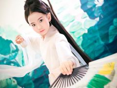 -九月鹰飞汉服摄影工作室