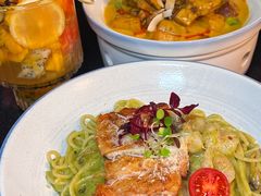 -OLD TREE老树咖啡·西餐厅(台山人工湖店)