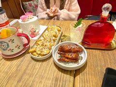 -秘密旅行Bonjour(黑金冠 江南西店)