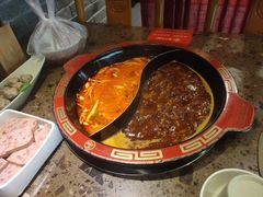 -成都辣满城老火锅(融创茂店)
