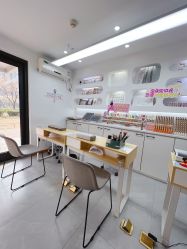 -芊冉•美甲美睫纹绣