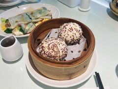 麦香爆汁流沙包-老广酒楼(樱花店)
