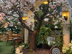 -Lamant Manor已闻花名关於蓝