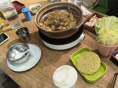 -菌小白火锅(时尚天河店)