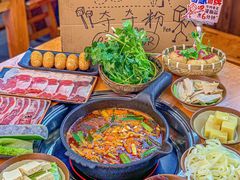 -黔三一夺夺粉酸汤火锅(百信店)