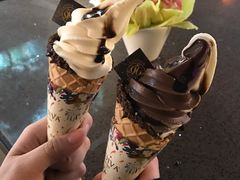 巧克力软冰淇淋-GODIVA(港汇恒隆广场)