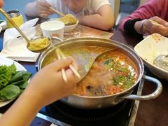 -呷哺呷哺 小火锅 (浦东新欧尚超市店)
