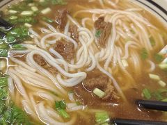 -小马牛肉面·牛骨熬制(南京博物院店)