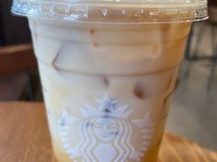 -星巴克(宁波月湖盛园店)