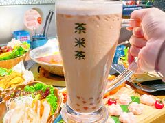 -湊湊火锅·茶憩(南京东路悦荟店)