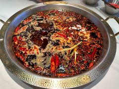 -潮火锅·麻辣牛肉火锅(观音桥方圆·LIVE店)