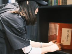 -钟书阁(松江泰晤士小镇店)