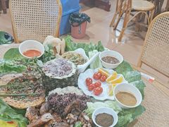 -沐毫傣泐云南菜孔雀宴•手抓饭傣味烧烤(曼听公园店)
