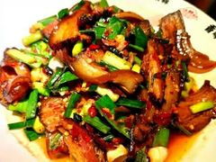-廖师傅大蒜炒腊肉(袁家岭店)