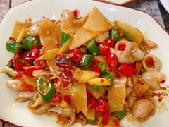 酸竹笋辣椒大肠-南雄雄州土菜餐厅(粤北大厦店)