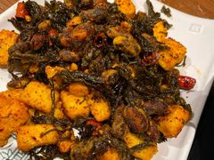 普洱茶炒爆浆豆腐-云海肴·汽锅鸡·云南菜(美罗城店)