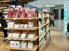 -九木杂物社(恒隆广场店)